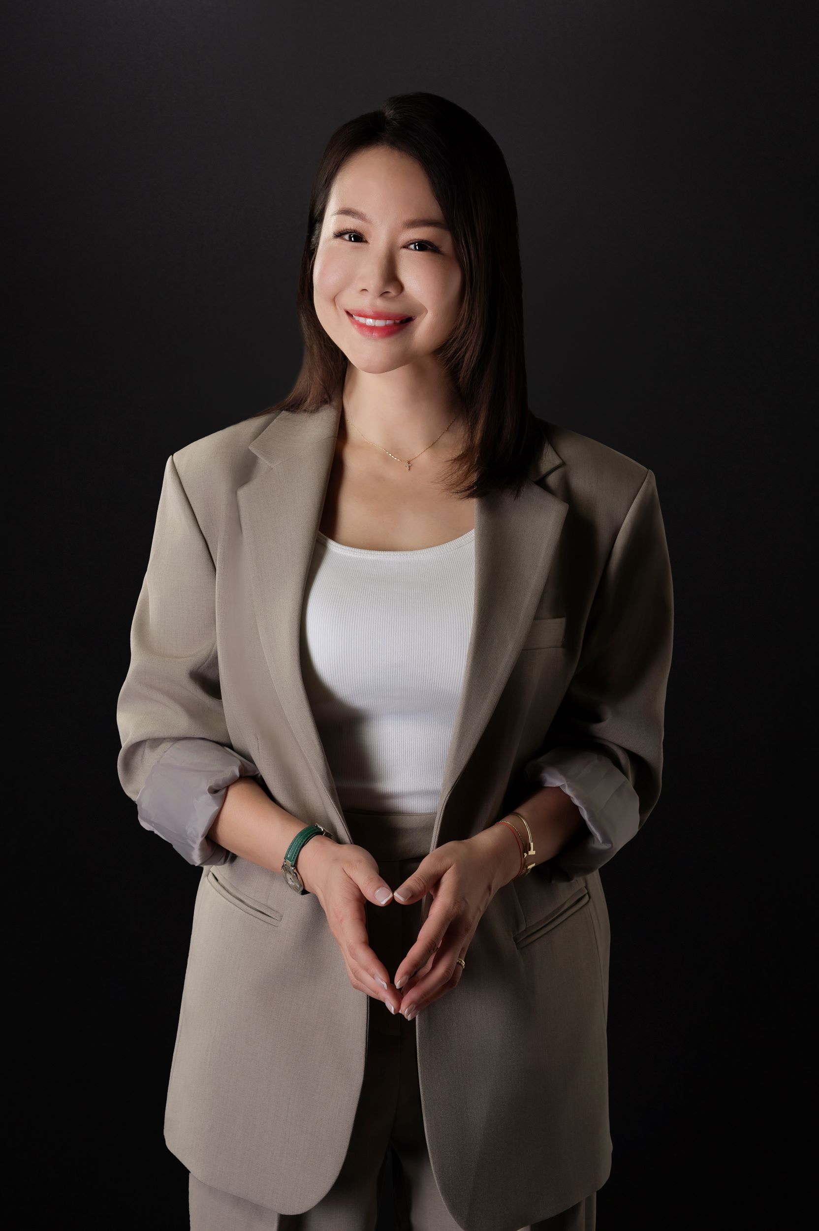 Amy Chang | DHR Global